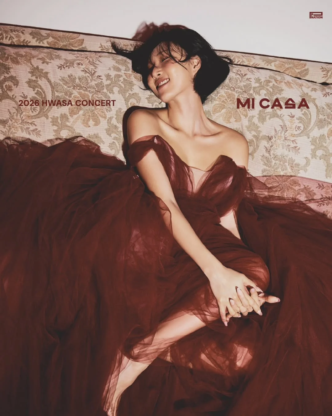 콘서트화이팅 크리스마스화이팅 🏠🎄🎅

2026 HWASA CONCERT <MI CASA>
⠀
📅 2026.01.17 (Sat) ~ 2026.01.18 (Sun)
📍 경희대학교 평화의전당 (Kyung Hee University Grand Peace Hall)
⠀
More Info: Link In Bio