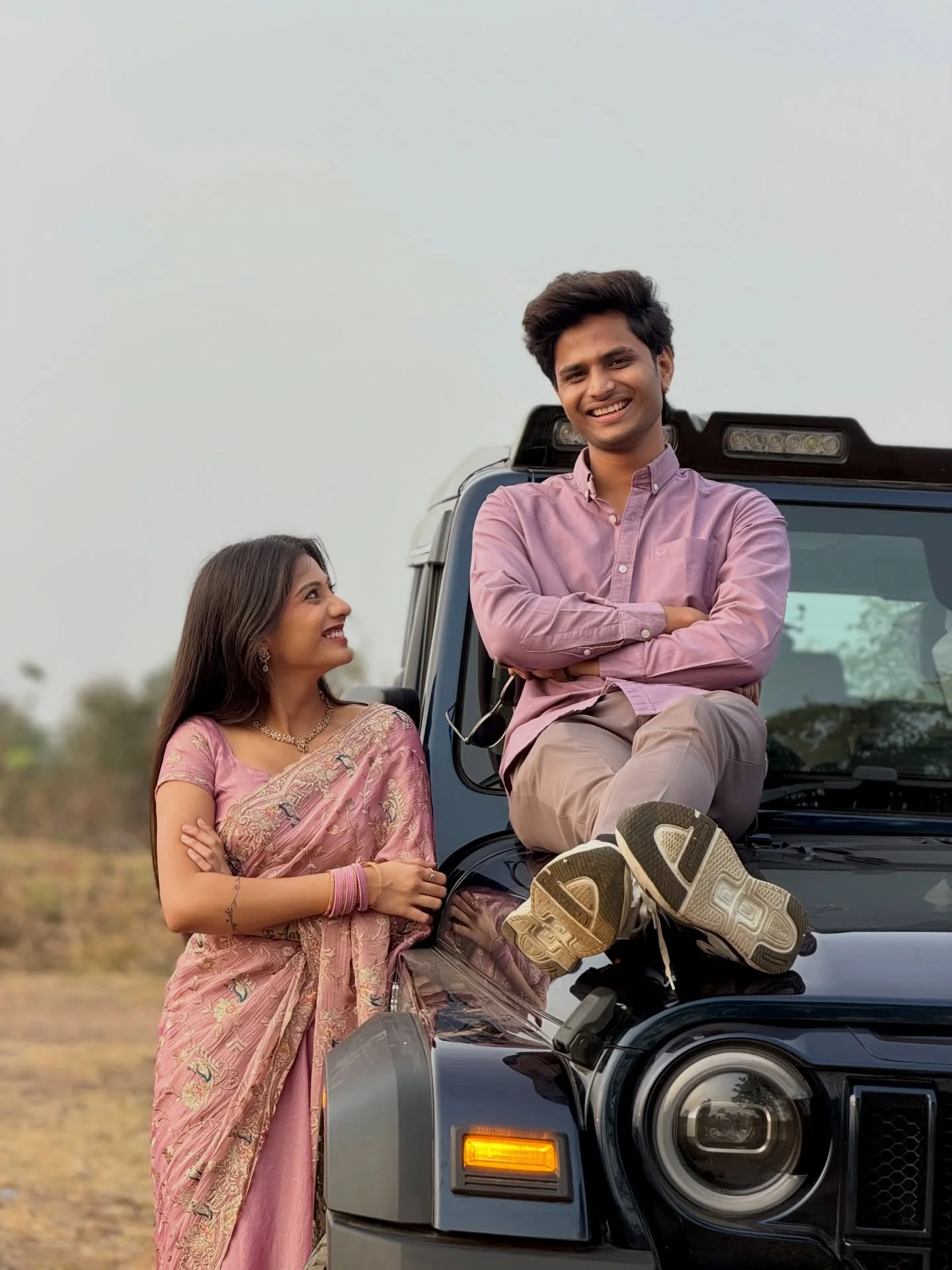 Tula devani Banvli🙈 @aarohii_16 💜
.
.
.
Click By : @harshad_gadekar_26 
Outfit by : @sahyadri_mens_fashion 
.
.
.
#rushiaarohi #aarohirushi #aarushi #love #couple