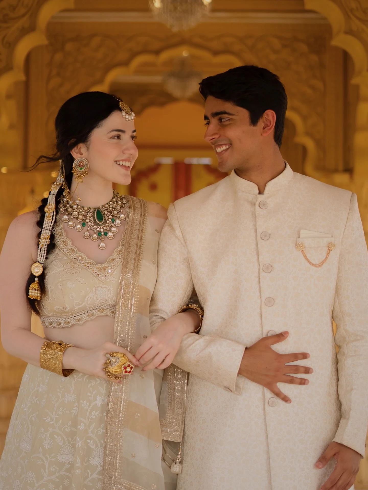 When life feels like a fairytale✨

📸 @ziaulhaque

Aastha's outfit:@seasonsmumbai
Jewelry: @opasa.jewellery
Hair: @kajolrpaswwanmakeupacademy

Aman's outfit: @manyavar

#jashnebahara #jodhaakbar #hrithikroshan #aishwaryarai #bollywood