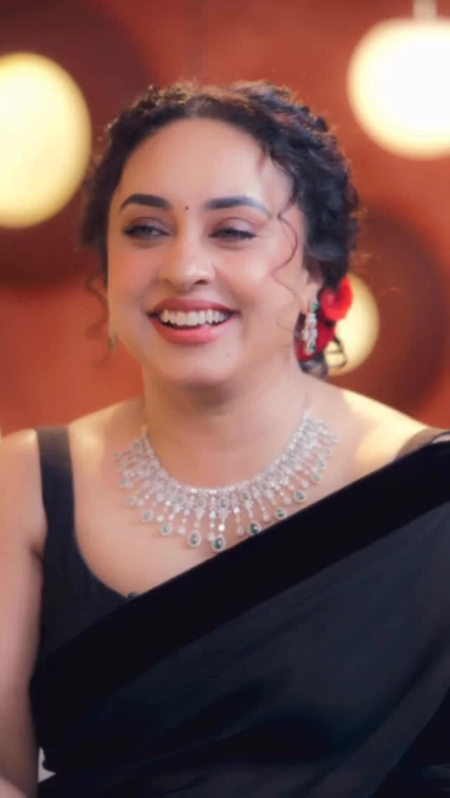 The story behind pa pa paa 🤪 @kalidas_jayaram @actorjayaram_official on Pearle Maaney Show …
Tomorrow at 11.11am .stay tuned