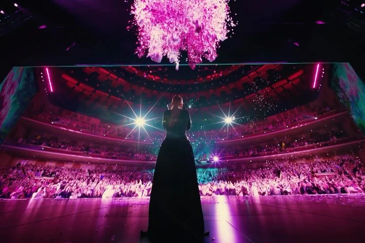 Well what an adventure! Las Vegas you’ve been so good to me. This residency went on to mirror what 30 was about - lost and broken to healed and thriving! Seems so fitting in the end. The only thing left to do in this case is move on. These 100 shows have been so easy to love. They were all completely different because I got to really be with every single person in the room every night. I’ve loved every single second of it and I am so proud of it! I will miss it terribly, and I will miss YOU all terribly too. Thank you! Thank you! Thank you! See you next time 🪐