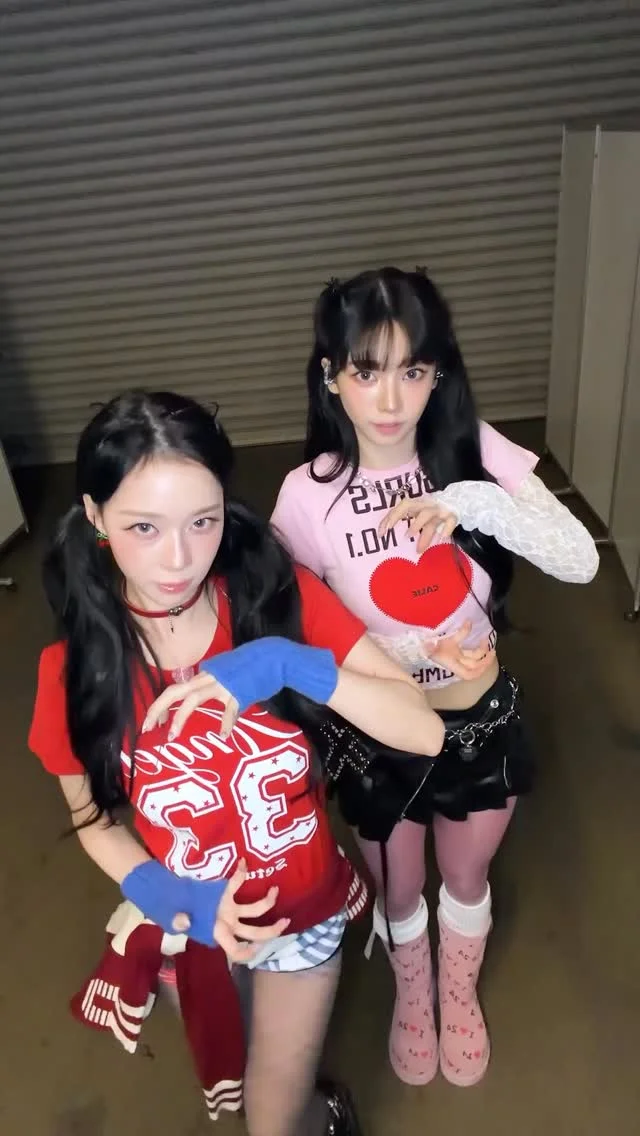 조려보자

#aespa #에스파
#KARINA @katarinabluu 
#WINTER @imwinter