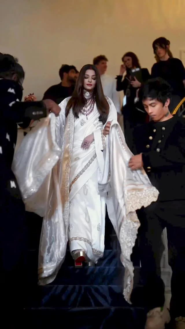 ❤️✨🙏#lorealpariscannes  #lorealparis #worthit #cannesfilmfestival @lorealparis @manishmalhotra05