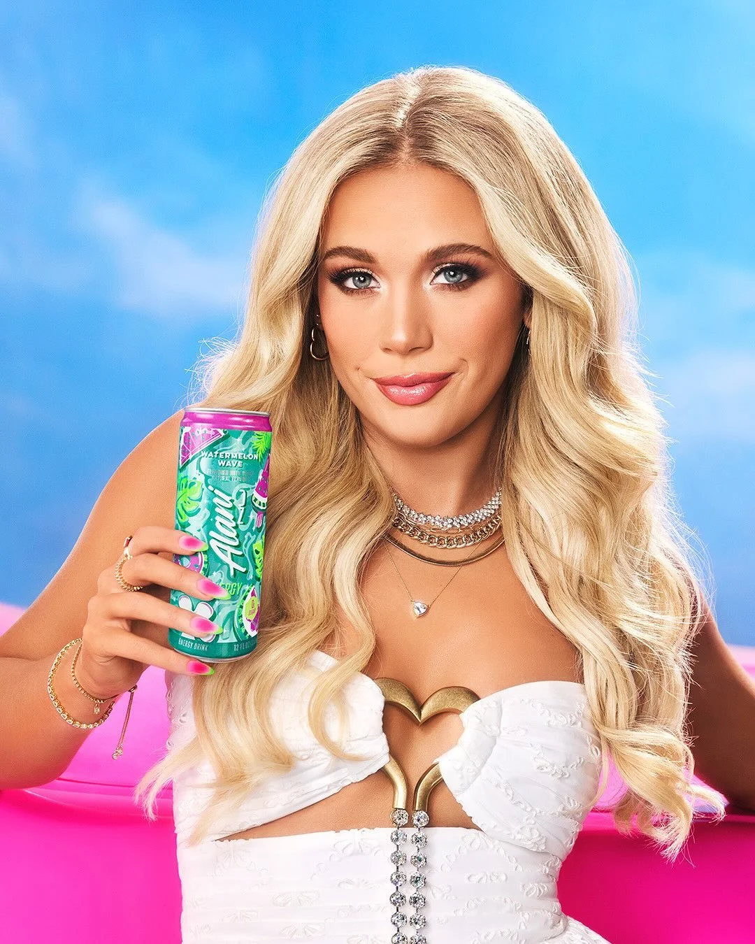 WATERMELON WAVE GOT A FLAVOR ENCORE! 🍉🎤

New look AND taste ft. @megmoroney 🌸🎶