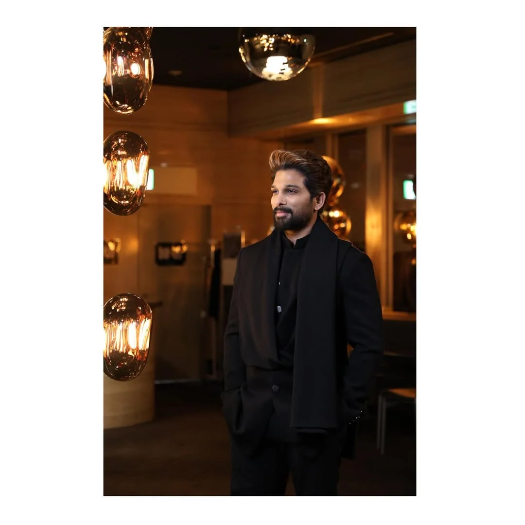 Style Files 
.
.
Outfit - @qbikofficial 
Styled by - @ashwin_ash1 
Hair & Makeup - @yukamakeup 
Style Manager - @tarasha_by_tanya 
Photographer - @punith_mahesh 

#Pushpa2InJapan #TeamAA