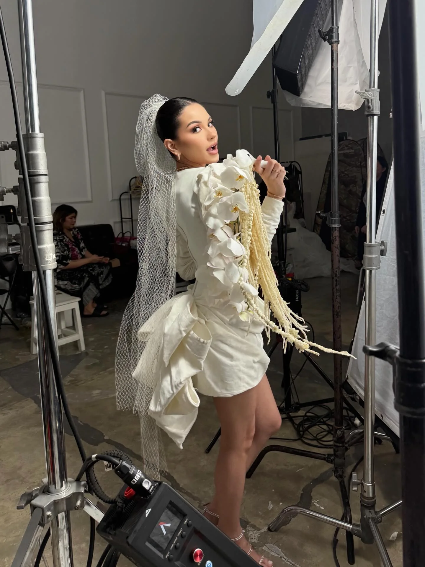 thank you 2025, for the chapter of my life that will forever be engraved in my memory. ♡

from wedding planning, to creating milestones in my career, to marrying the love of my life, & now, preparing my heart for motherhood. 🥹 every step has shaped me in ways I never imagined, with its own lessons, its own magic, and its own quiet strength.

as 2025 comes to a close, I am learning to slow down, to feel deeply and to be grateful for every moment, both the beautiful and the challenging. 🤍