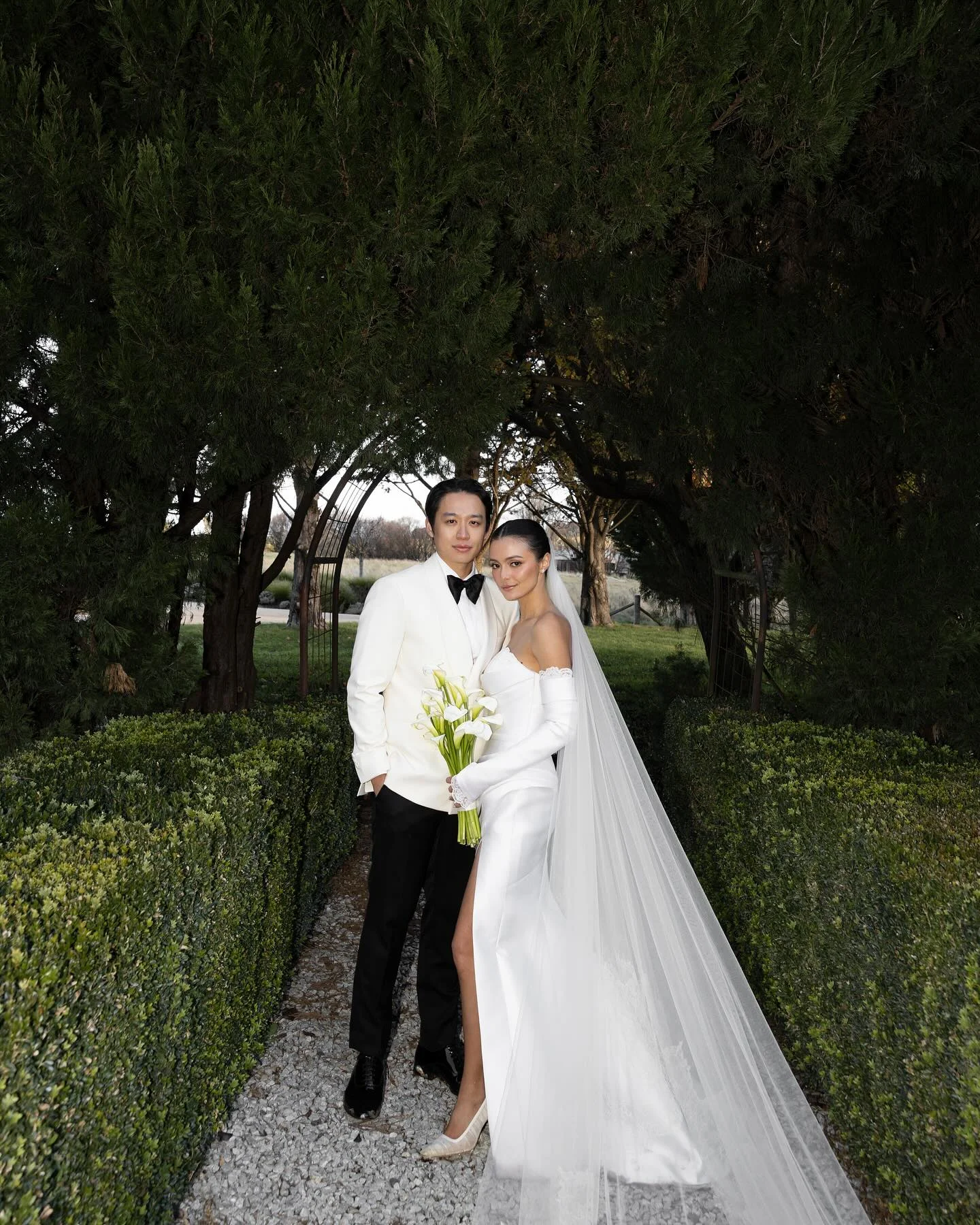 27.05.25 ♾️

.
.

Full Planning, Styling and Coordination: @_bowcreative
Venue: @monafarm_
Photography: @mervetogan
Videography: @luca.zarik
Florist: @_ellebore
Dresses: @hiantjen
Custom Suit: @wonghangtailor @jonathanwongso 
Make Up: @archangelachelsea
Hair Stylist: @bridalglowco
Fashion Stylist: @astecat 
Jewellery: @metier.privatejeweller 
Celebrant: @nataliedrumcelebrant
Ceremony Entertainment: @tobitobi.co